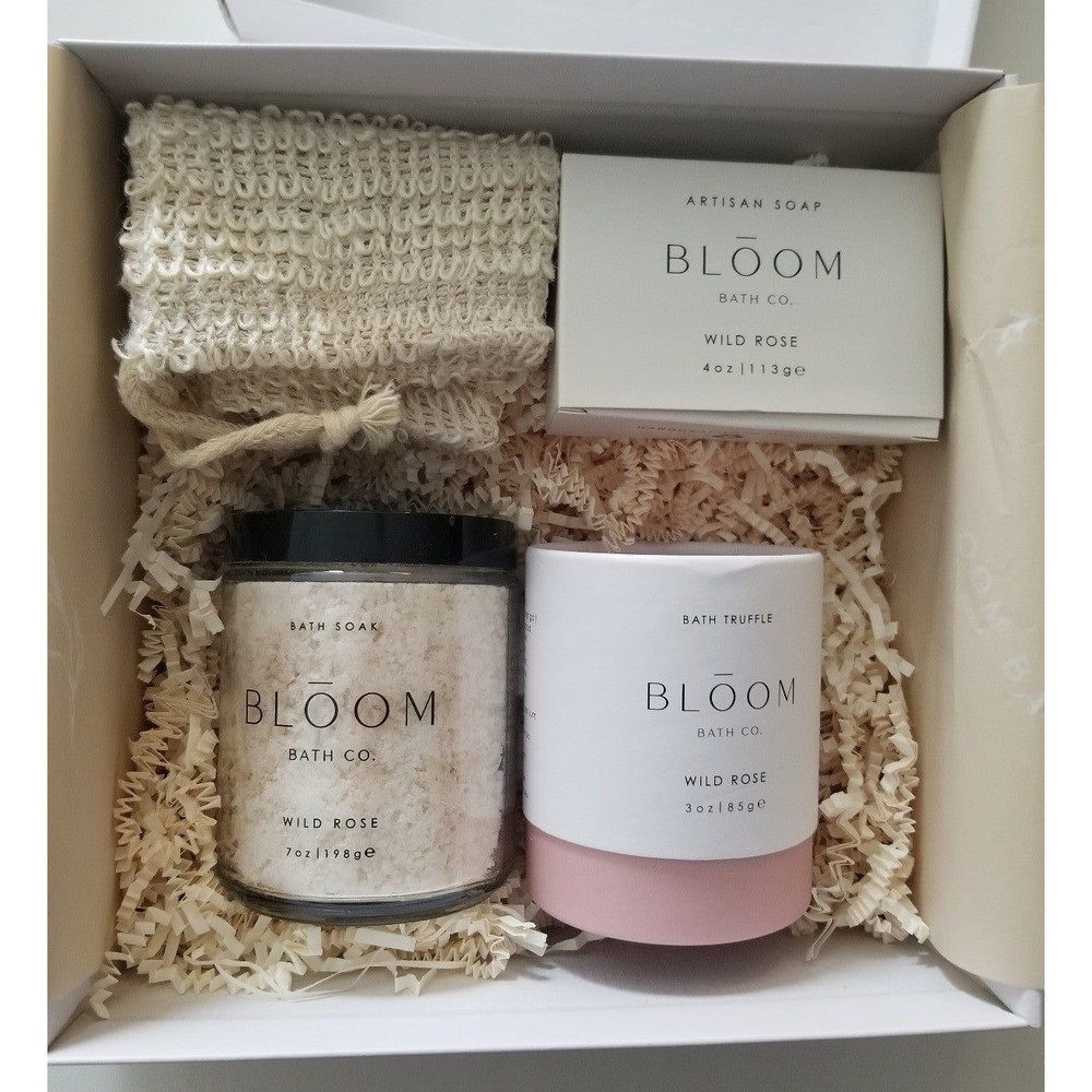 BLOOM Bath Co pamper bath soap soak bomb exfoliating set